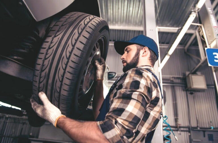 What to Look For When Replacing Tyres