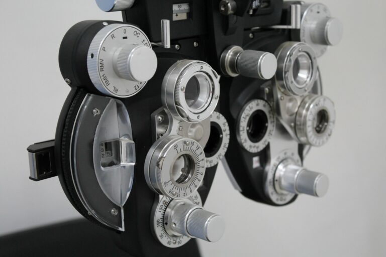 Stages of Diabetic Retinopathy (DR) and vision impairment treatment in Bondi