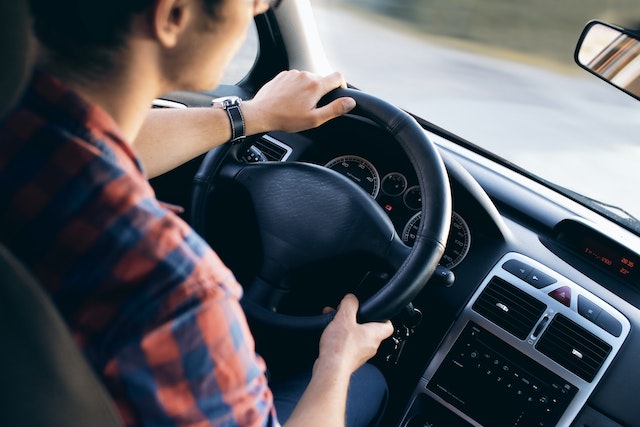 Burleigh Heads Automotive Expert Explains Defensive Driving
